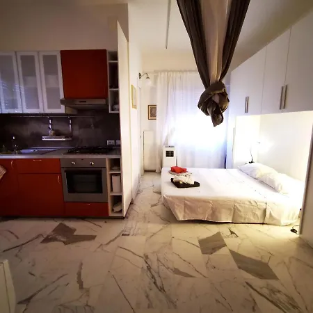 Appartamento Rouge Studio - 10 Min From Vatican