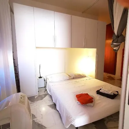 Rouge - 10 Min From Vatican *